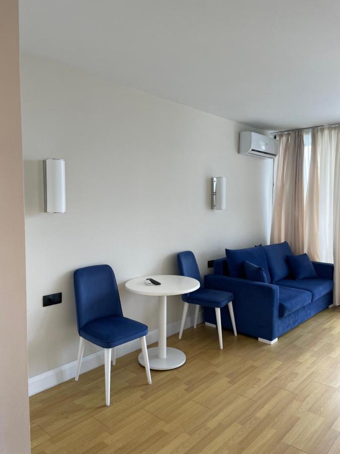Aparthotel In City Batumi Exterior foto